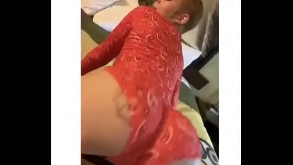 Play MP4 - Lexi shaking that ass