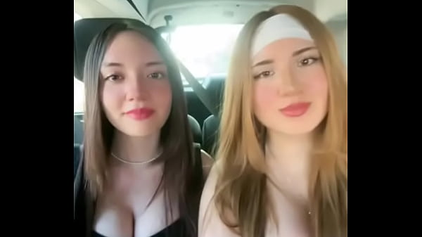 Nonton Isidora P&eacute;rez Tetuda thumbnail