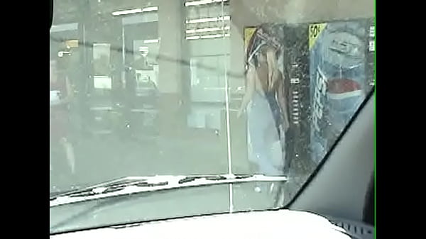 Magnificent big boobedslut gives great head