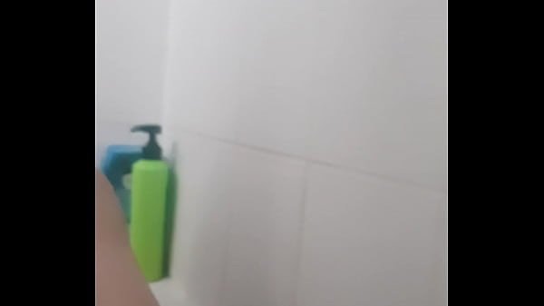 After using hair removal cream I got horny and masturbateing  happened