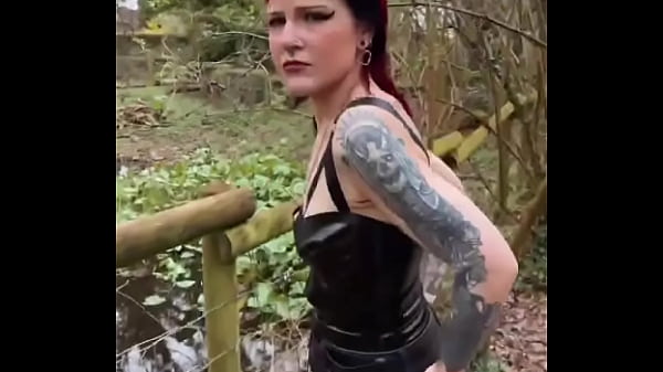 Some right weirdos about