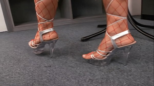 Nonton Nella Van Wells Loves Buttsex thumbnail