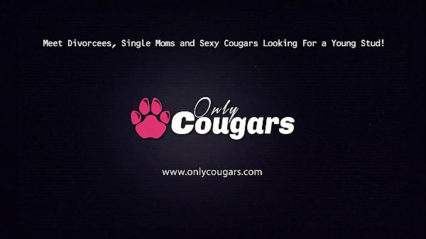 Play MP4 - Kitty Wraps Her Big Pussy Lips Around A Hard Boner