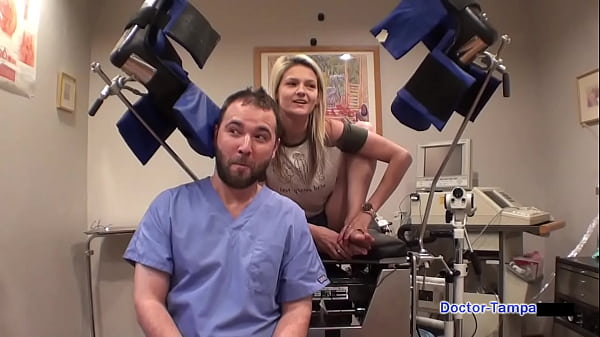 Play MP4 - Dr Tampa - Lesbian Torment Clinics - Hope Harper