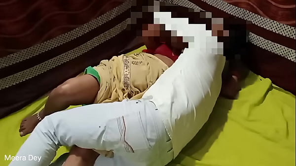 दोस्त ने रगड़ के मजे से चोदा