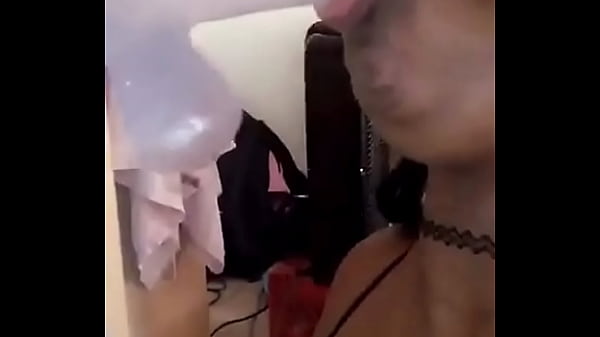 Phatbootychoc gets sloppy