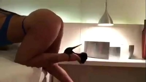 ANGELLIMA EMUM SÉRIE DE VÍDEOS CASEIROS