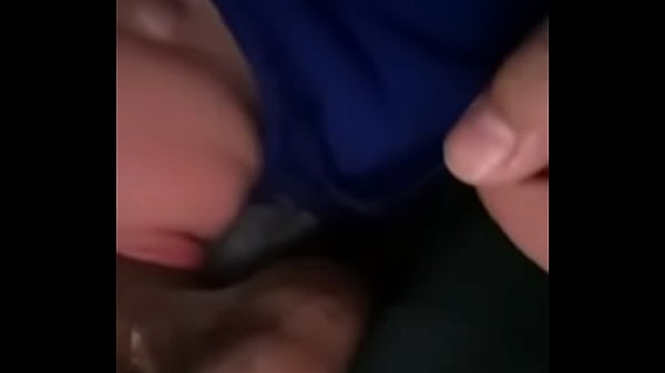 Mi reina_me da una rica mamada