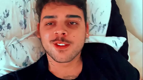 Play MP4 - NOVINHO BATENDO ATE GOZAR