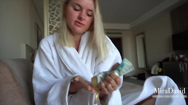 Play MP4 - This Babe Knows how to Relax on Vacation&period; Handjob & Hard fuck her Pussy