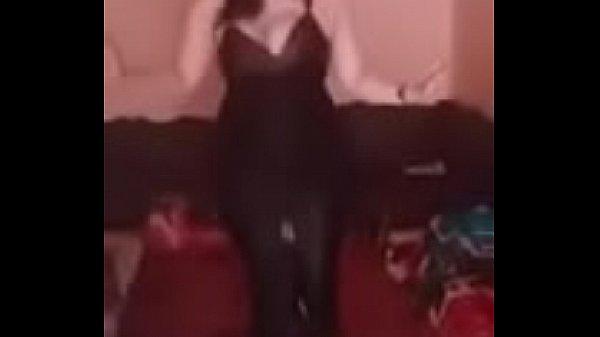 my step sister saida dances with big boobs