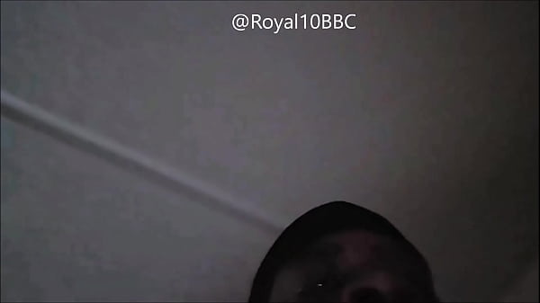 She had no problem me busting a nut in her