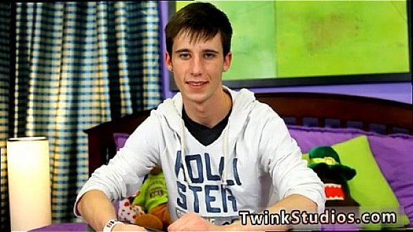 Young Boy Gay Porn As If The Beaches Of Socal Weren't thumbnail