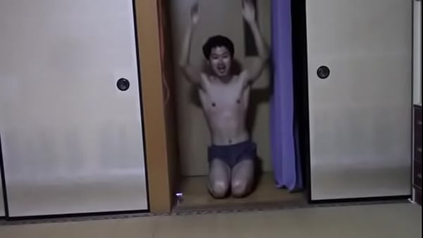 Japanese gay boy SUTEHAGE 「Banzai for TENNOU！！！！！！！」