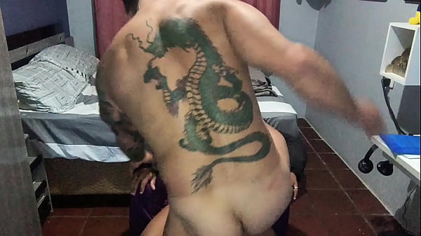 Motoboy Veio Trazer Um Documento Pra Eu Assinar E Meteu Pica Sem D&oacute;! - Parte 01 thumbnail