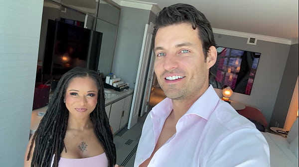 Nonton Team Pink Reporting Here. Together With The Sweetest Calisweetsxxx We Rose The Temperature In Las Vegas From 109f To At L ... thumbnail