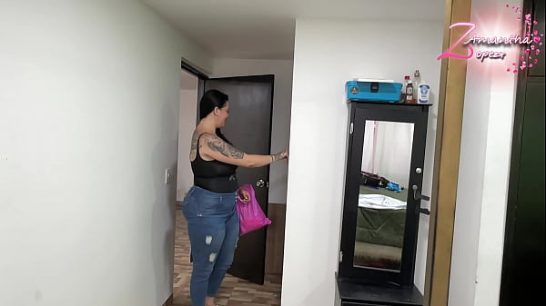 Nonton Thirsty Morning: Giving A Sexy Young Stud A Deep Blowjob Before Training thumbnail