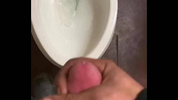 Cum while working 