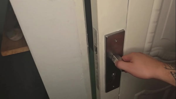 Nonton She Thanks Her Tatto Artist In A Very Naugthy Way Anissamiller thumbnail