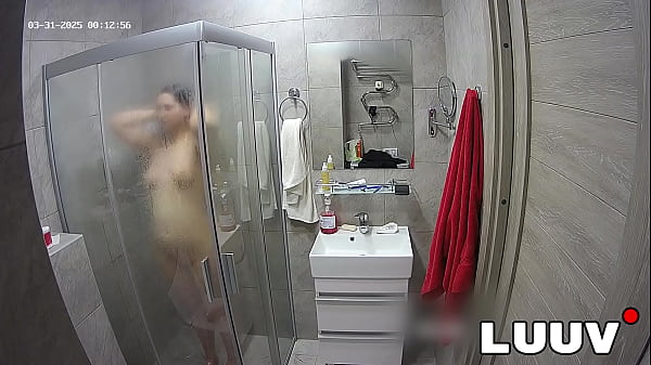 LUUV_A brunette showers used_to amateur cameras showing her natural body
