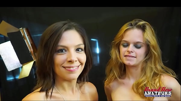 Skinny Hotties Jamie Litton And Piper Take Turns To Get Deeply Banged! thumbnail