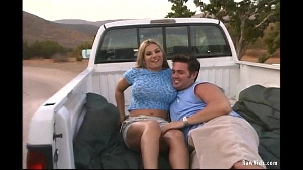 Play MP4 - Busty Girl Nailed On The Truk's Bed