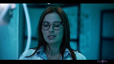 Redhead parasited lesbian action sexy babes hardcore 69 & squirting sex