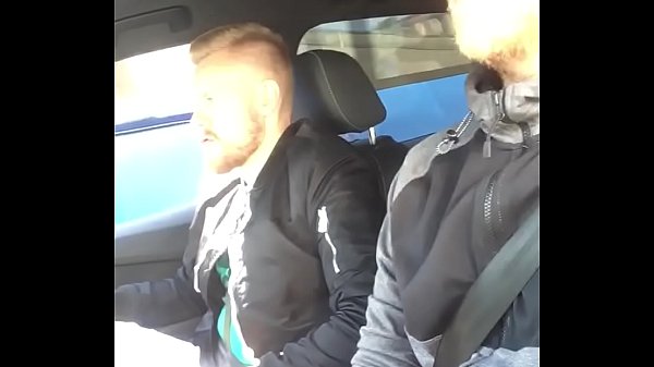 Play MP4 - Bulge Touch In Traffic