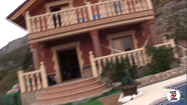 Play MP4 - La puta perra y su amo