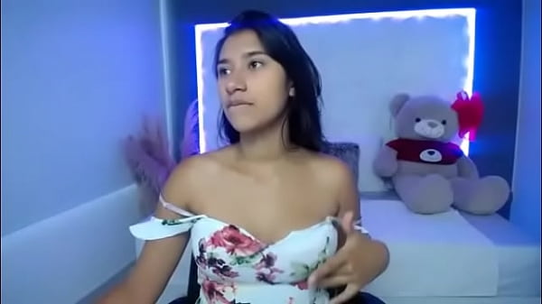 Dayanna 4k con sensual vestido 