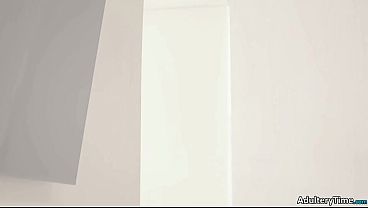 Nonton Lilibet Saunders And Elise Lesbian Scissoring thumbnail