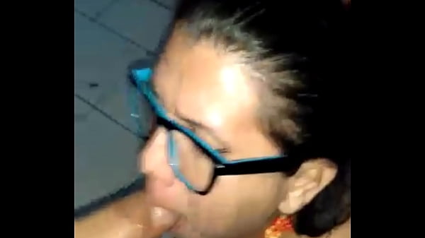 Play MP4 - Gordinho motoboy do pau grosso