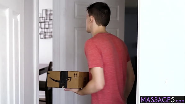 Hot massage professional swallowed huge penis 