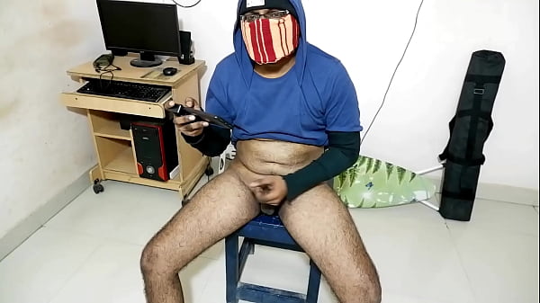 Knee_down full masturbate a cock and_porn watching