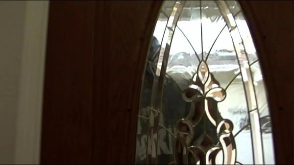 Nonton Nicole Moore's Big Tits Sway And Jiggle A Bit As She's Sliding Her Pussy Up And Down This... thumbnail