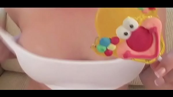 Raunchy young mel craves for oral pleasure