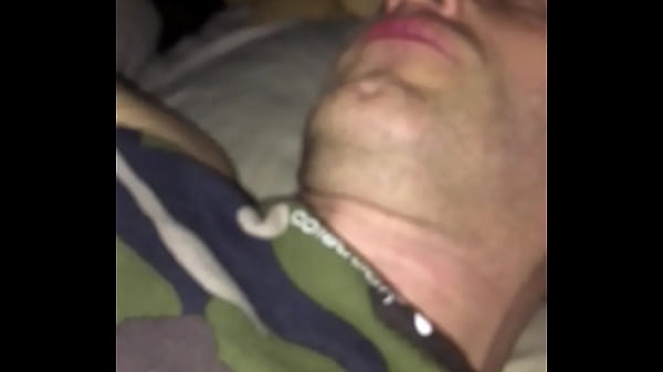 Play MP4 - Spy cam when my room-mate is s&period;