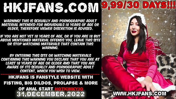 Sexy_Santa Hotkinkyjofuck her ass with The Theeng huge dildofrom mrhankey fisting anal prolapse