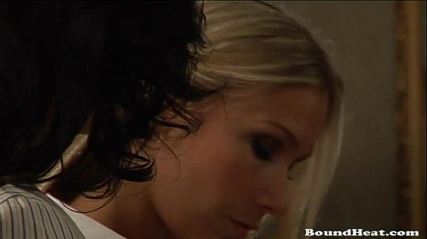 unsatisied_horney woman