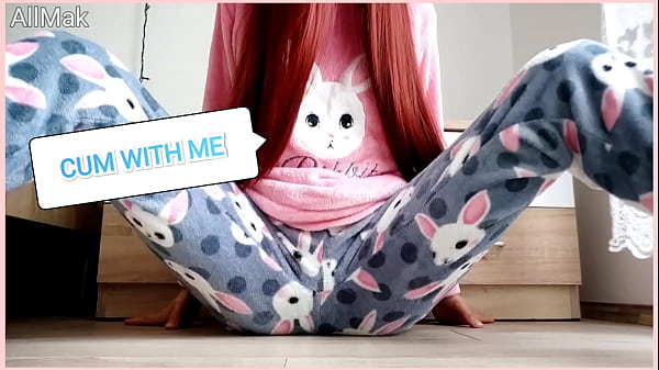 asian_skinny teen masturbate in pajamas shavedpussy cumming