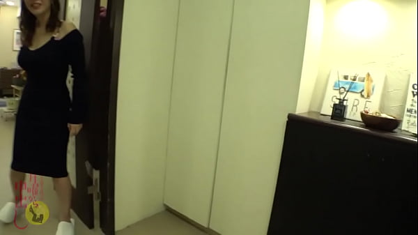 Play MP4 - 【脅威のIカップ妻】結婚してからオナニーも浮気もした事ないという一途な奥様はIカップを揺らして中出しまでさせてくれたバックと正常位でアヘアヘですｗ の高画質フル動画はURLをコピペで&rAarr;https&colon;&sol;&sol;is&period;gd&sol;lZUuKP