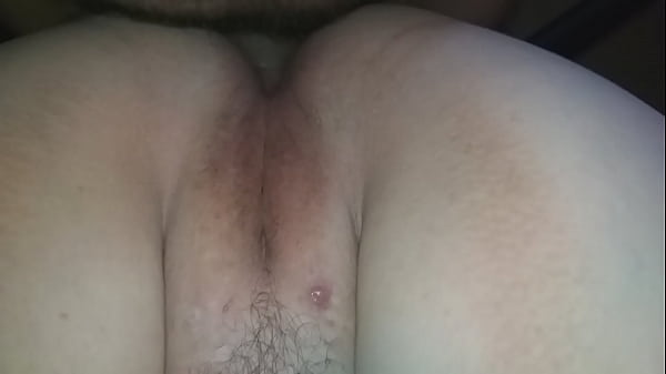 Cuzinho da gordinha branca 