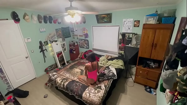 Nonton Milf Gets Ass Licked thumbnail