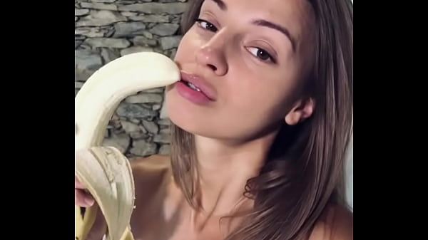 Play MP4 - hot Banana Deepthroat