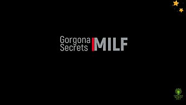 Nonton Cosplay - Fucking A Hot Amazon thumbnail