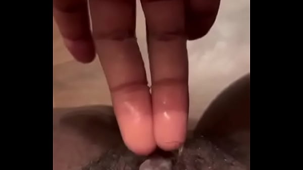 Young black girl plays with wet pussy 