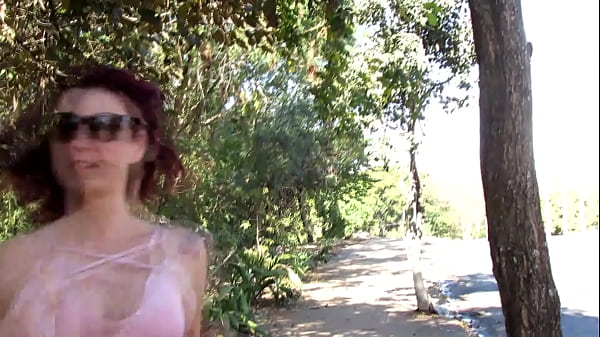 Caminhando A Bermudinha Cheia De Porra thumbnail