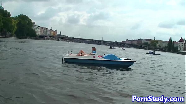 Play MP4 - Public nude fetish eurobabe rides waterbike