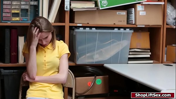 Blonde thief released by officer after getting fucked 