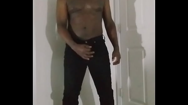 Thinking of more romantic things to do like worshipping women by sketching one for free 13 